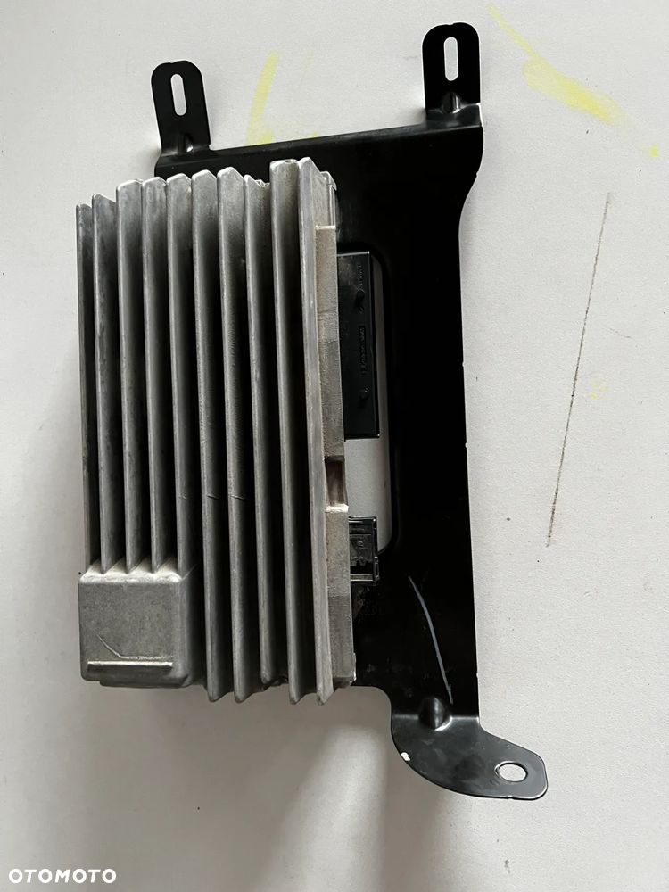 AUDI A5 8T WZMACNIACZ AUDI BANG&OLUFSEN 8T1035223 - 2