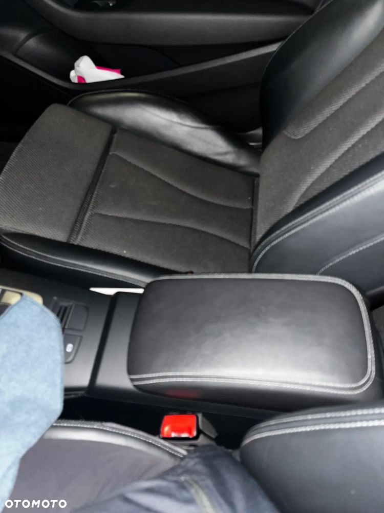 Audi A3 3-drzwiowe 2.0 TDI S tronic S line Sportpaket - 3