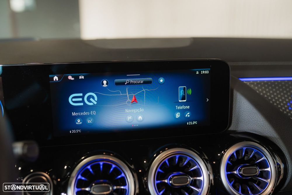 Mercedes-Benz EQA 300 4Matic AMG Line - 56