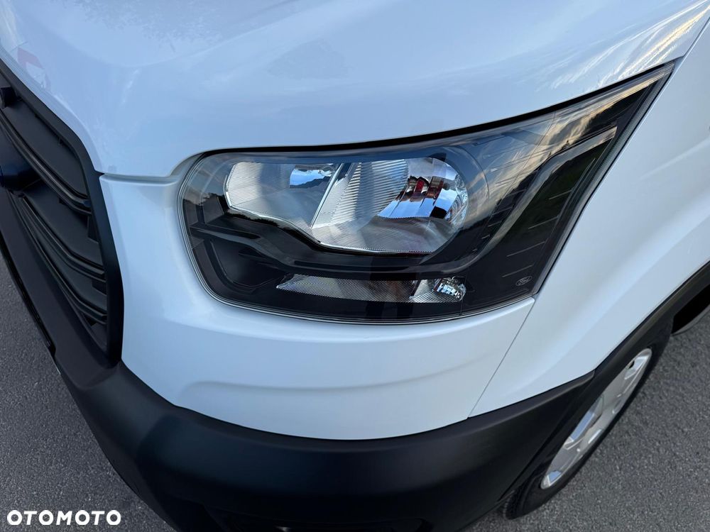 Ford Transit - 36