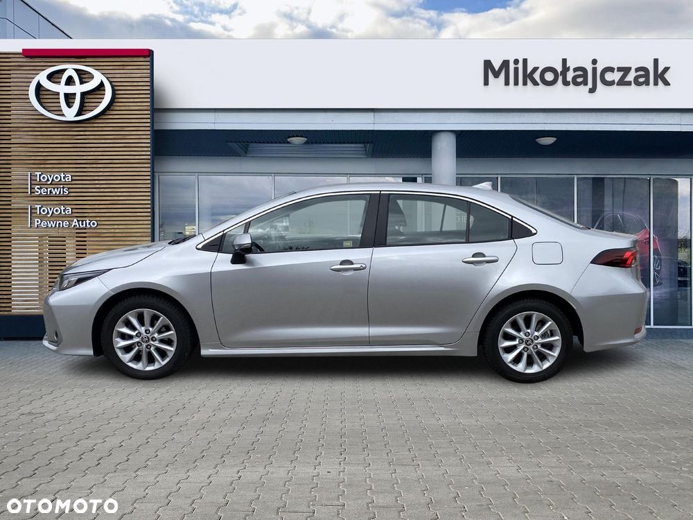 Toyota Corolla - 10