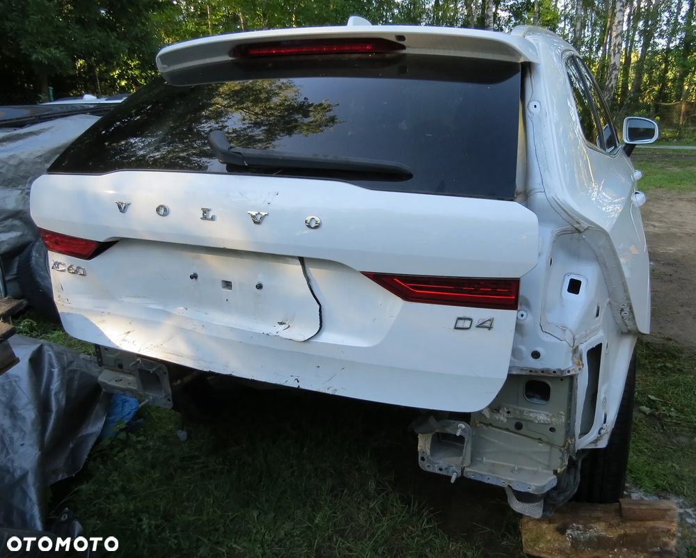 VOLVO XC60 II LAKIER 707-46 2.0 D5 D4204T14 NA CZĘŚCI - 4