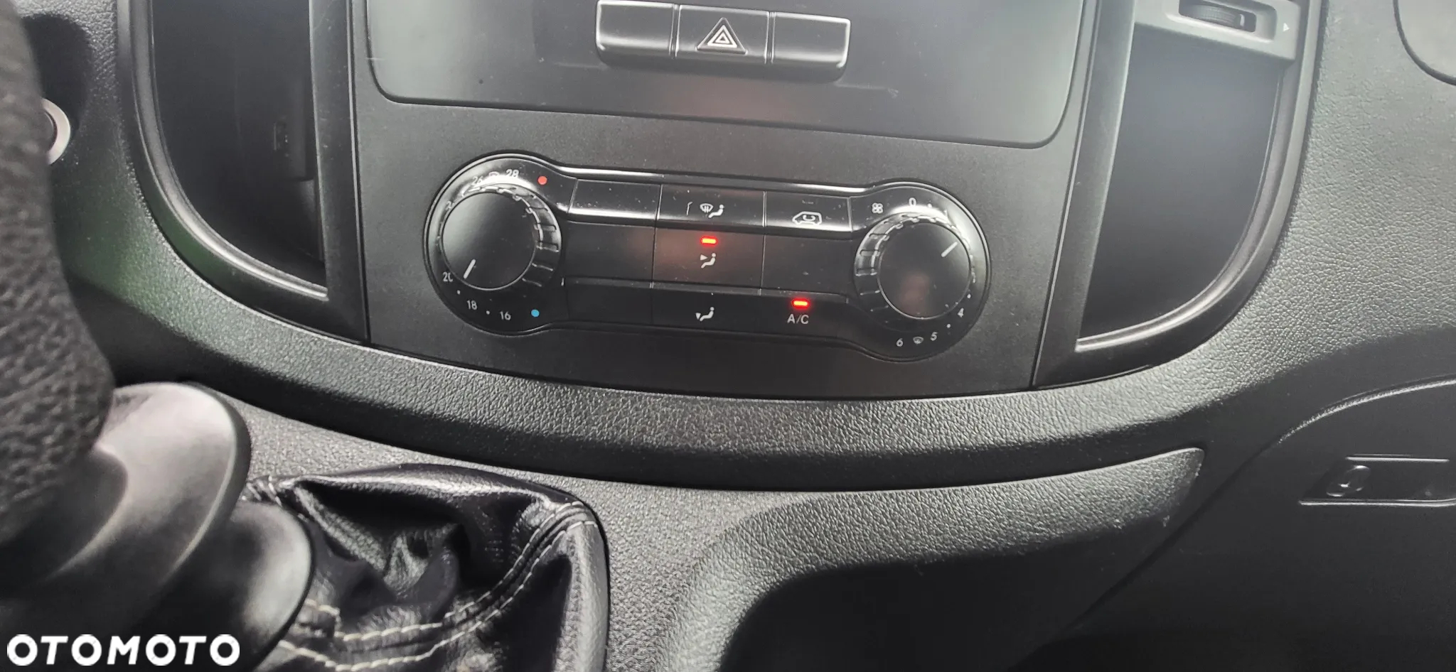 Mercedes-Benz Vito - 17