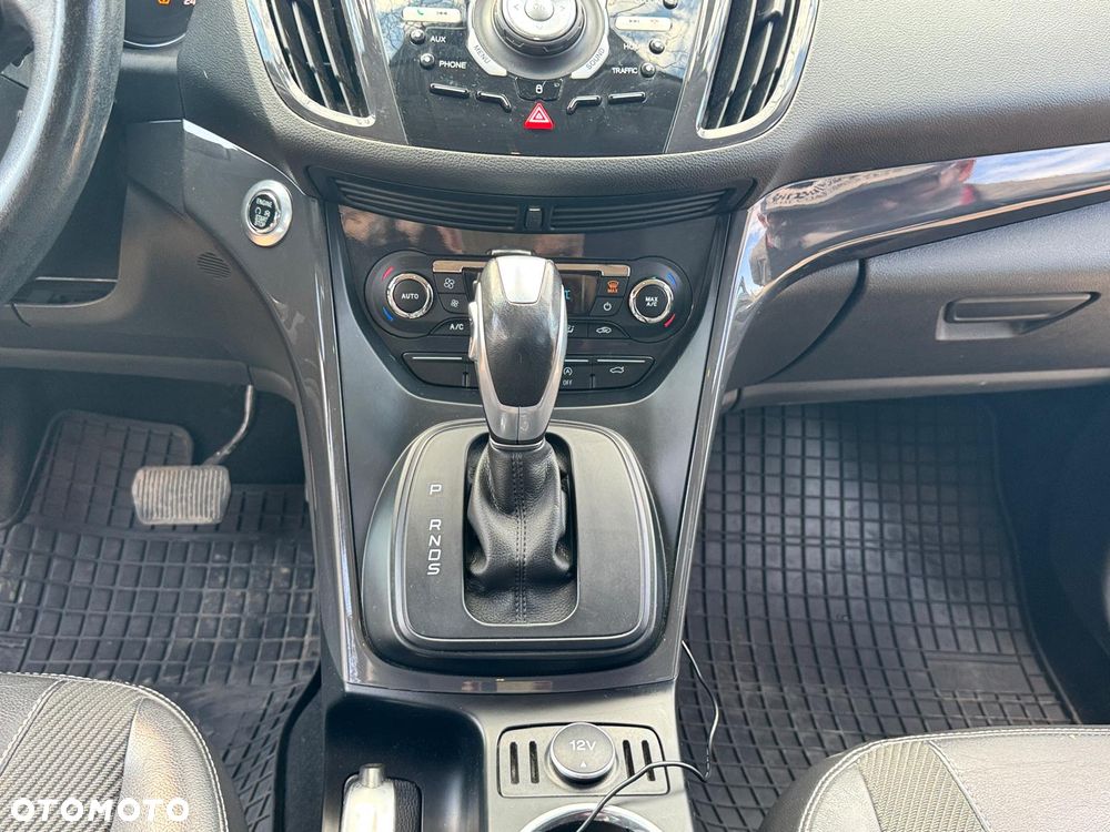 Ford Kuga 2.0 TDCi AWD Titanium - 14