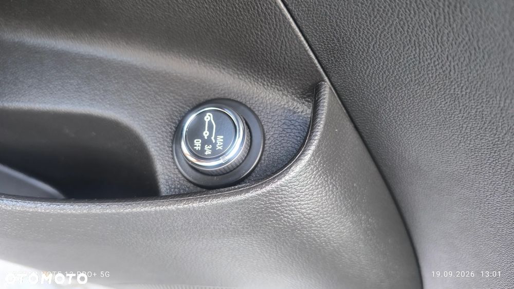 Opel Insignia 1.6 ECOTEC DI Turbo ecoFLEX Start/Stop Business Innovation - 22