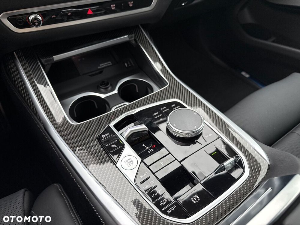 BMW X7 - 17