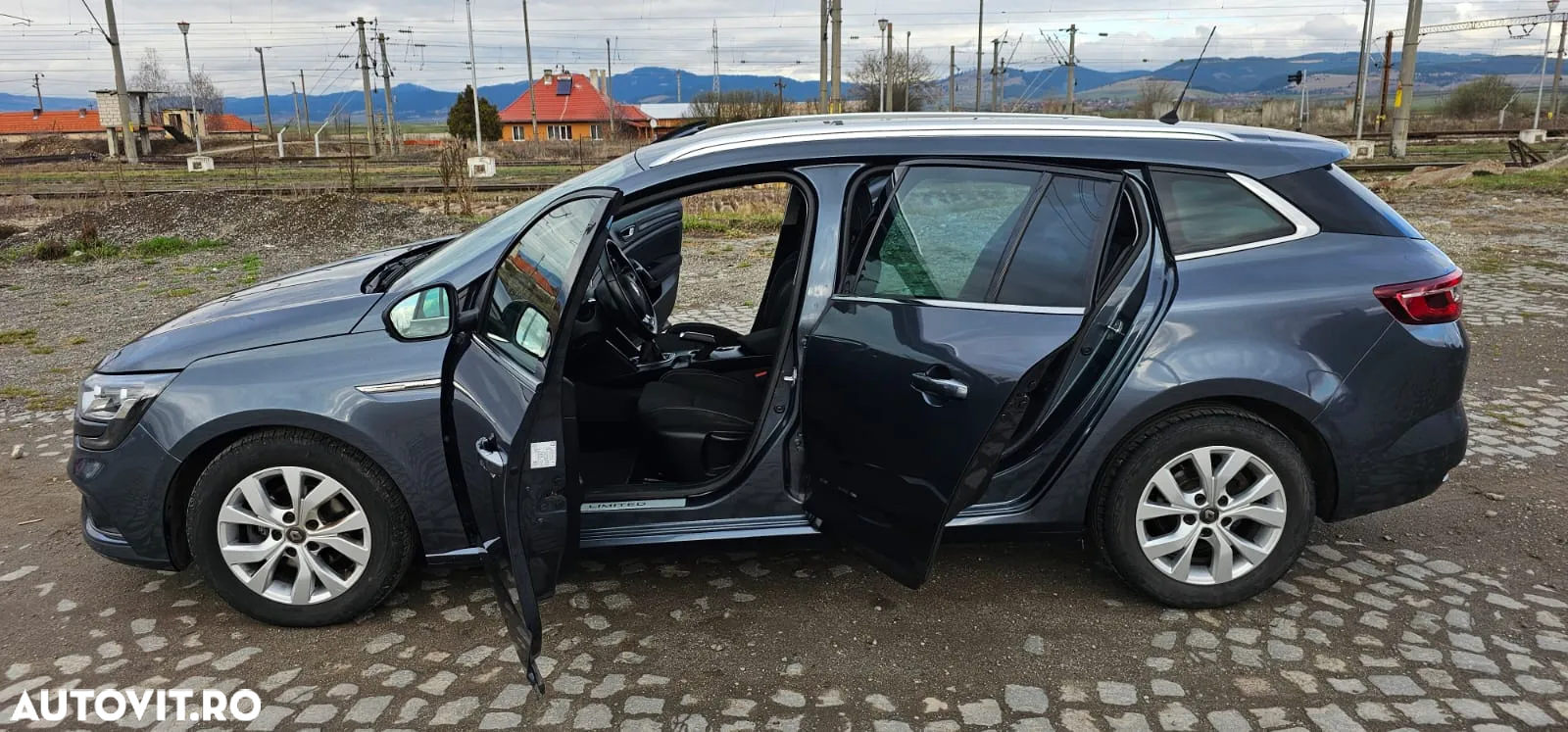 Renault Megane - 8