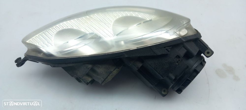 Ótica / farol direita VOLKSWAGEN Golf V Variant (1K5) - 4