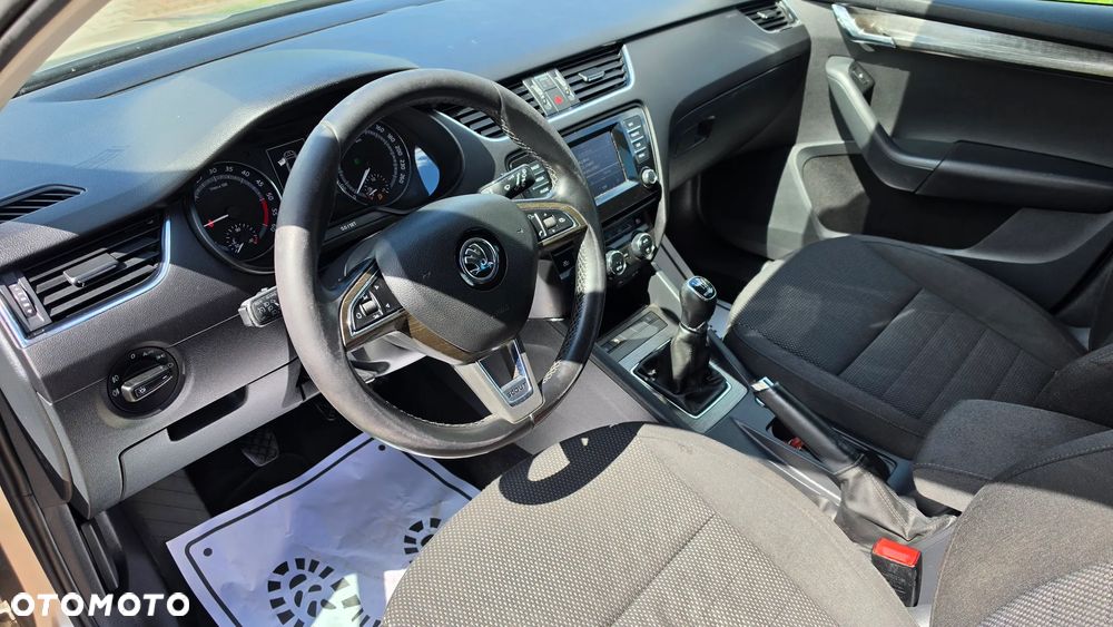 Skoda Octavia 2.0 TDI (Green tec) 4x4 Scout - 11