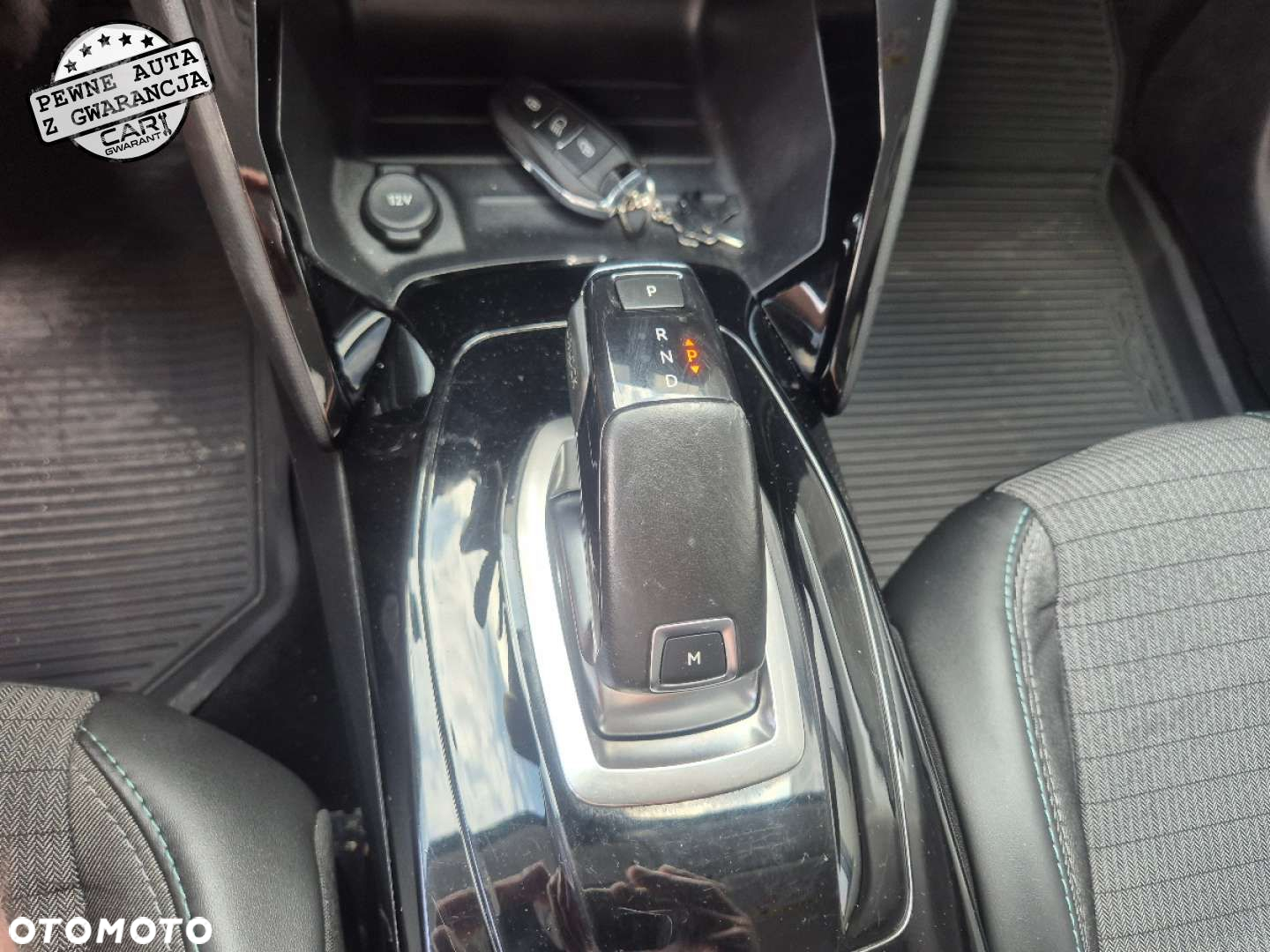 Peugeot 208 - 31