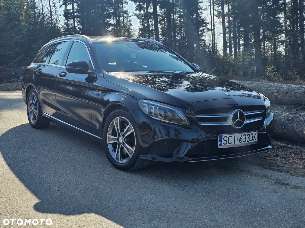 Mercedes-Benz Klasa C 300 d 4MATIC 9G-TRONIC - 9
