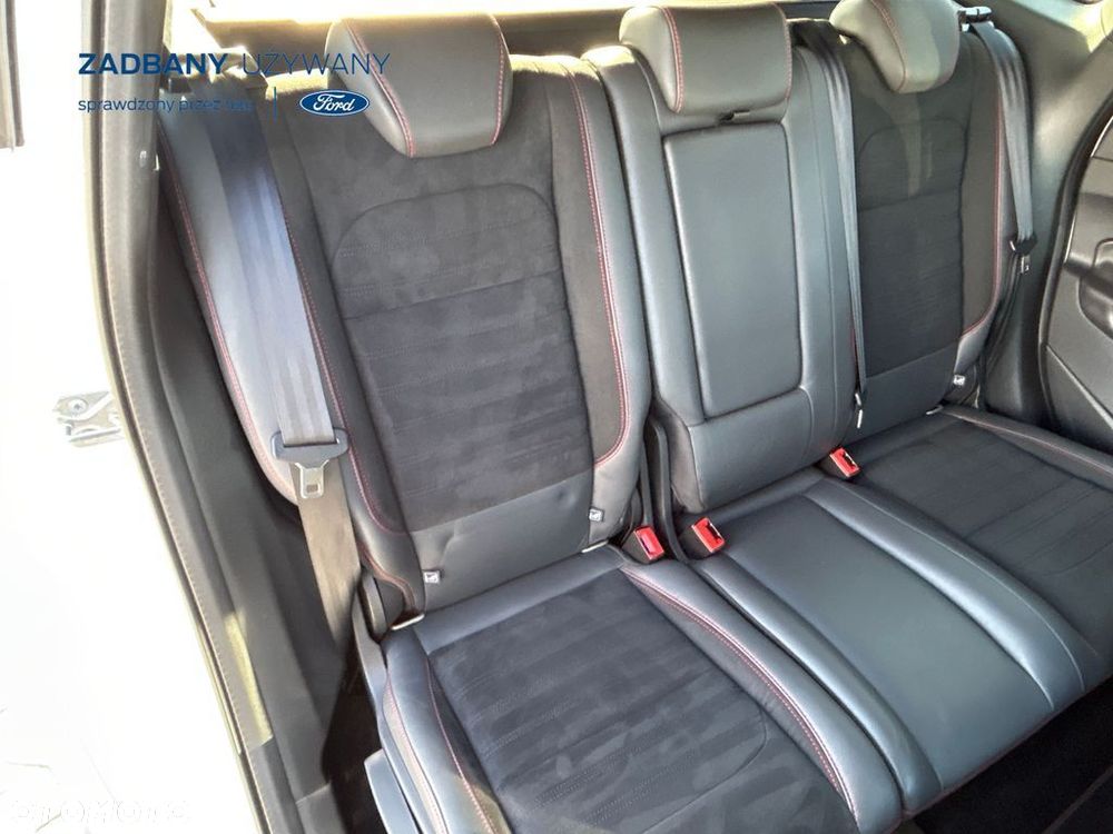 Ford Kuga 1.5 EcoBoost 2x4 ST-Line - 13