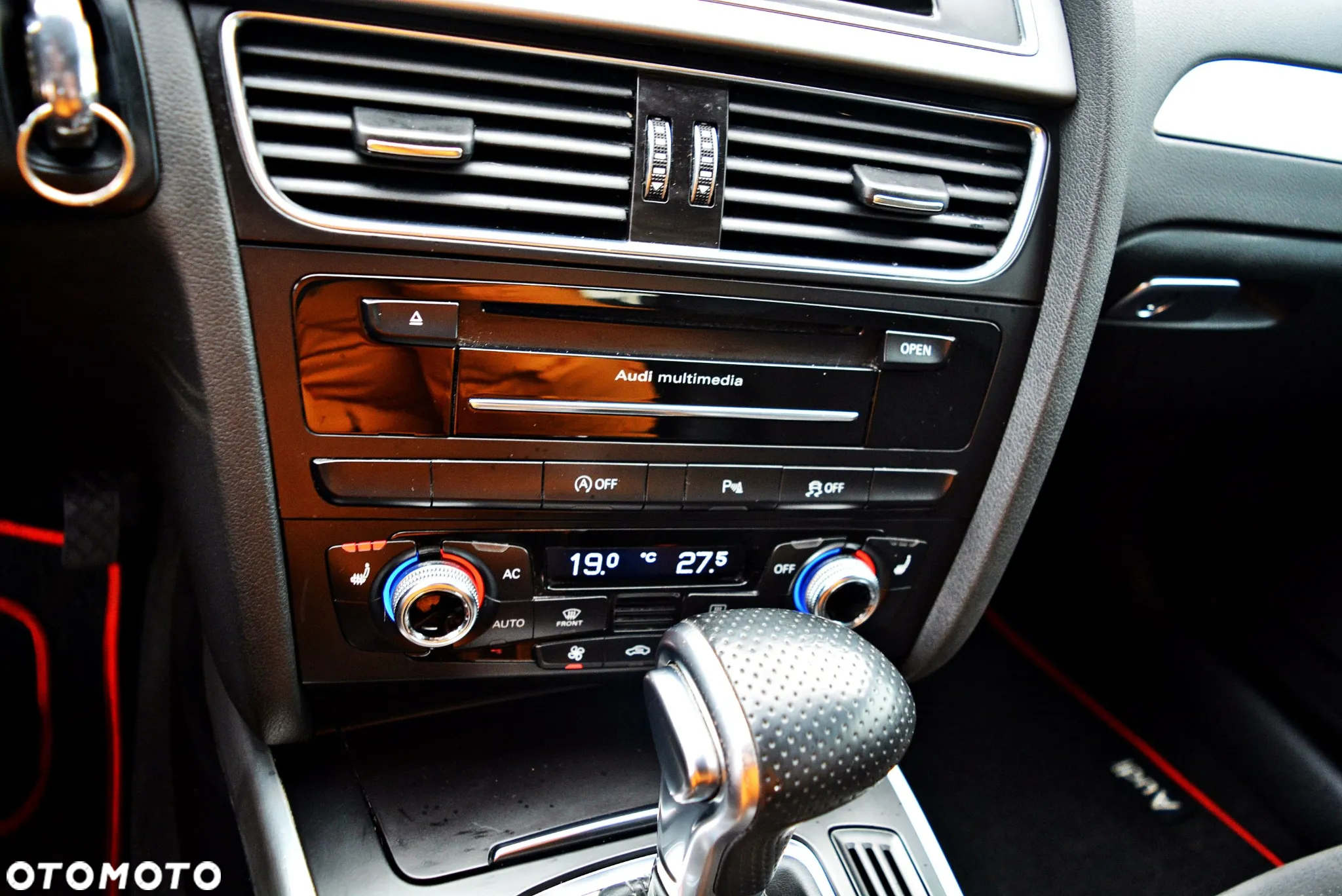 Audi A4 3.0 TDI Quattro S tronic - 14