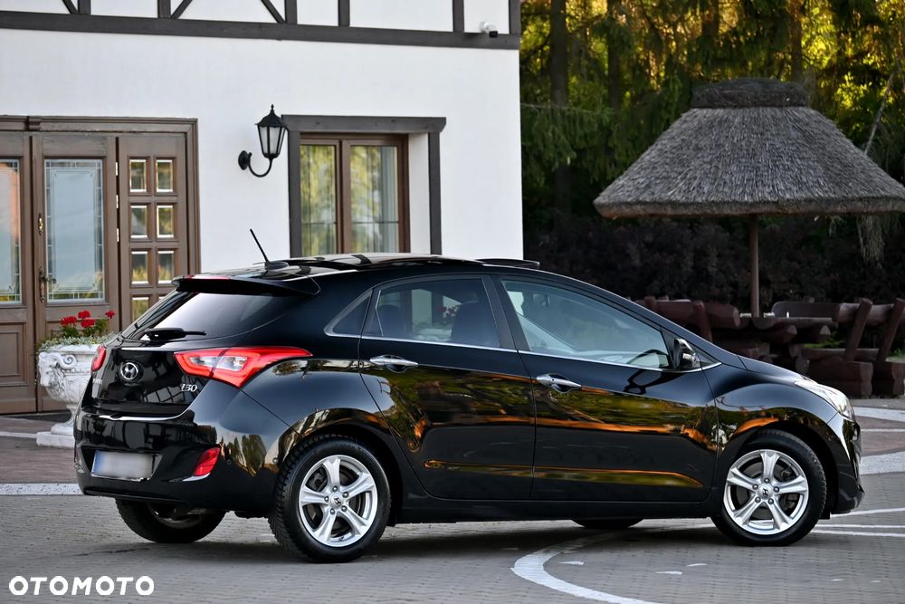 Hyundai i30 1.6 GDI DCT Premium - 23