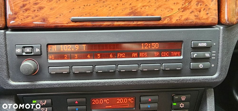 BMW Seria 5 523i - 37