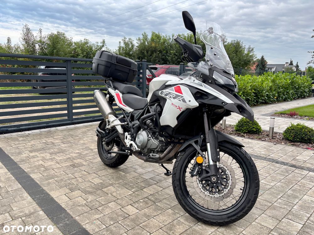 Benelli TRK 502X