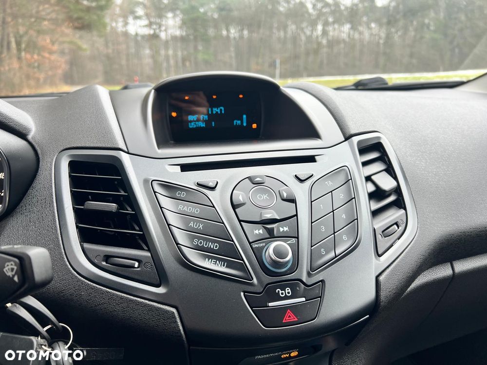 Ford Fiesta 1.4 Gold X - 19