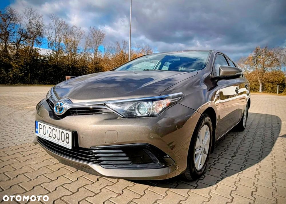 Toyota Auris Hybrid 135 Active - 5