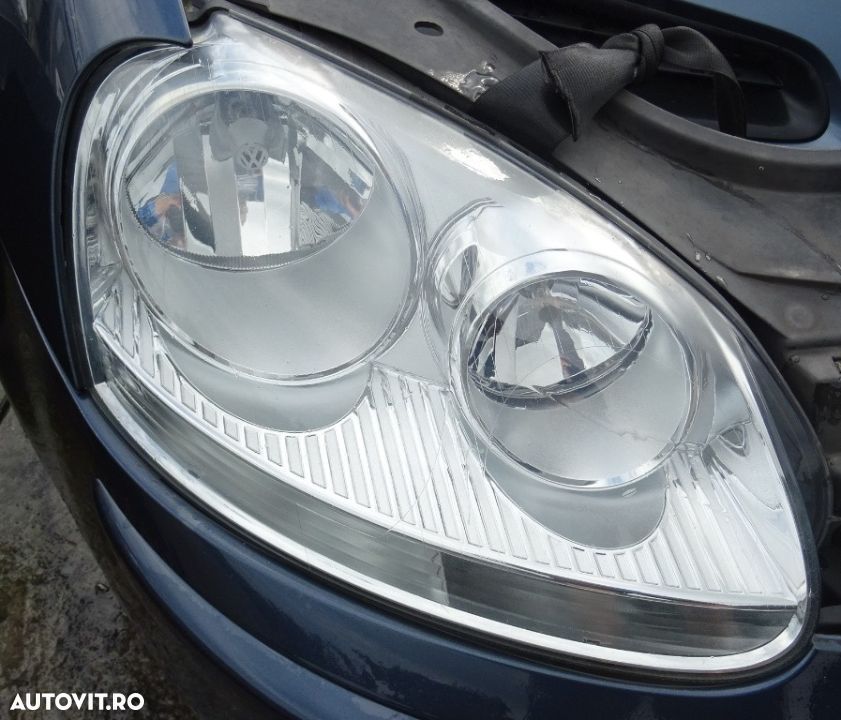 Fata completa Volkswagen Golf 5 din 2007 volan pe stanga - 2