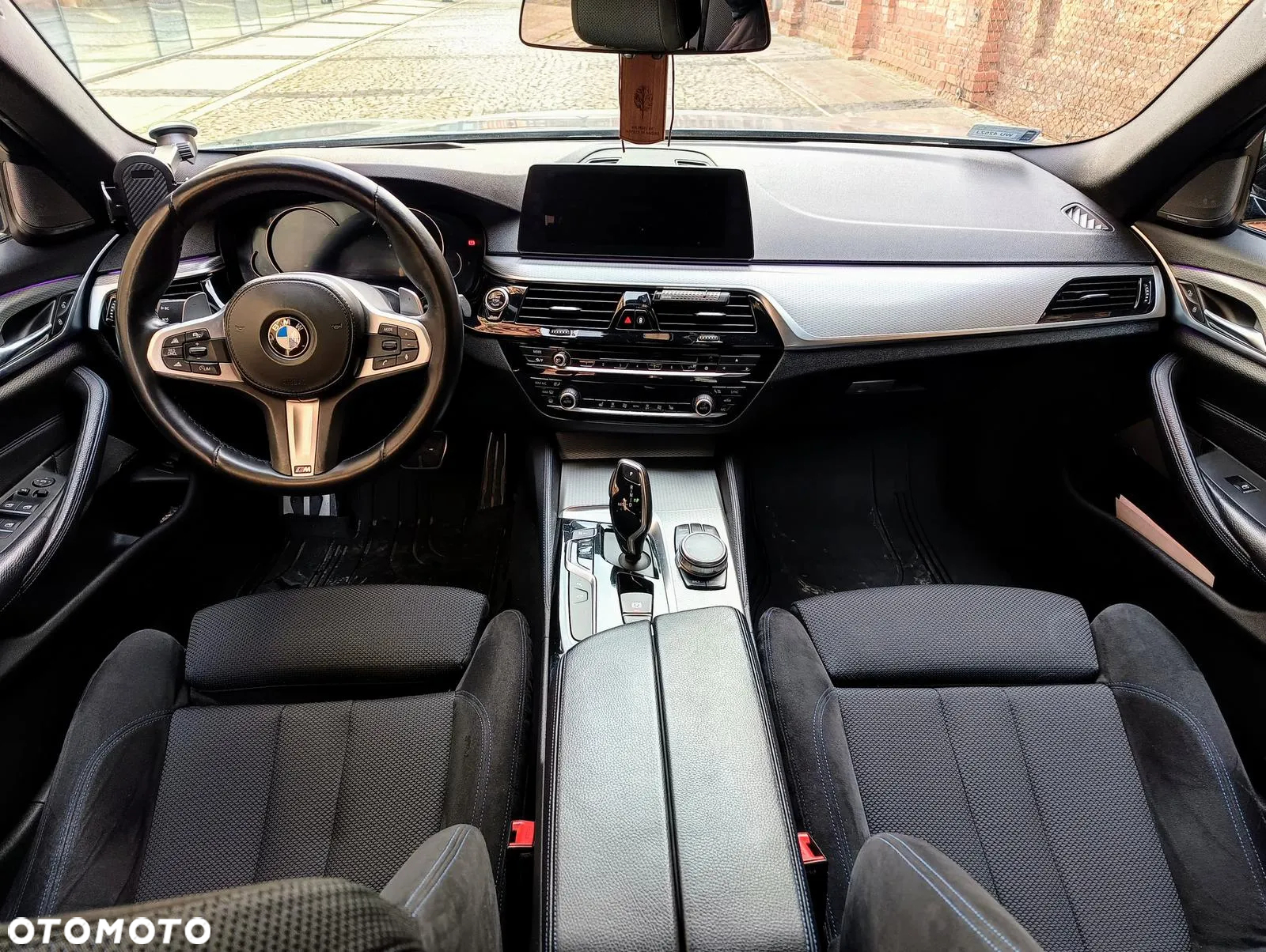 BMW Seria 5 530d xDrive M Sport sport - 29