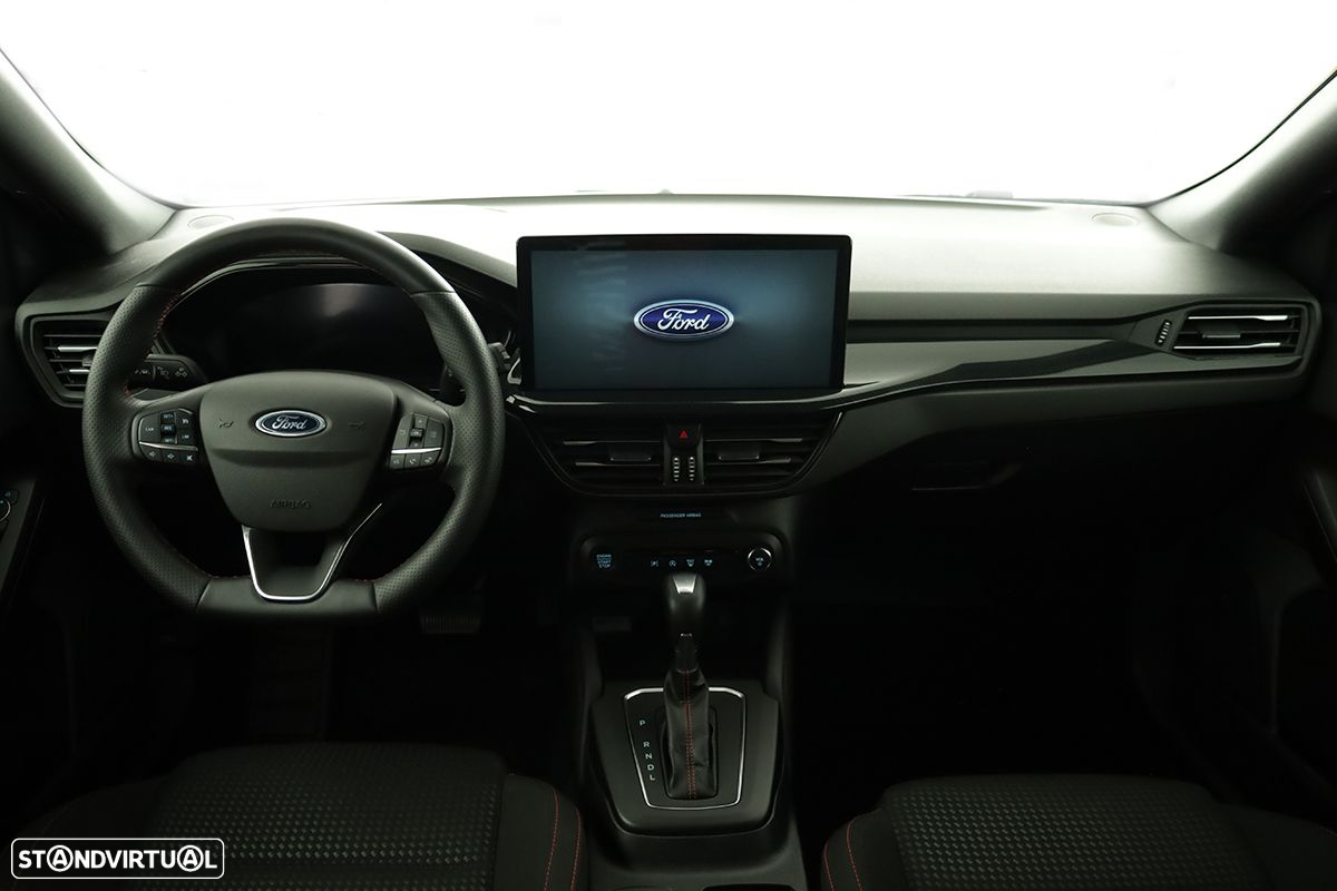 Ford Focus - 8