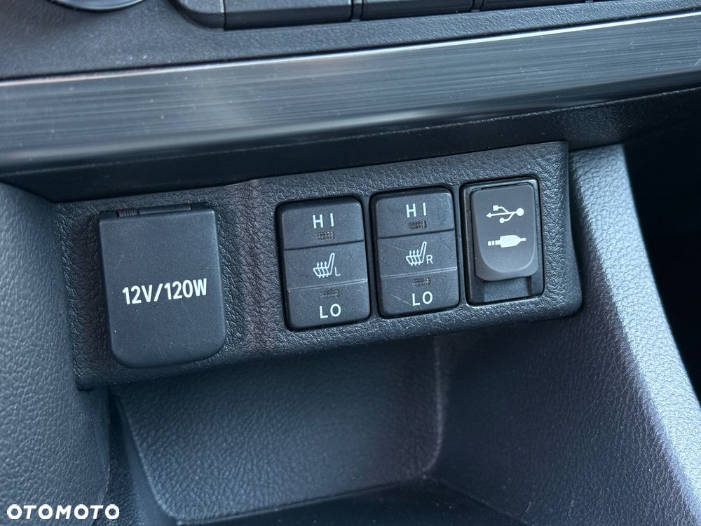 Toyota Auris 1.6 Life+ - 20