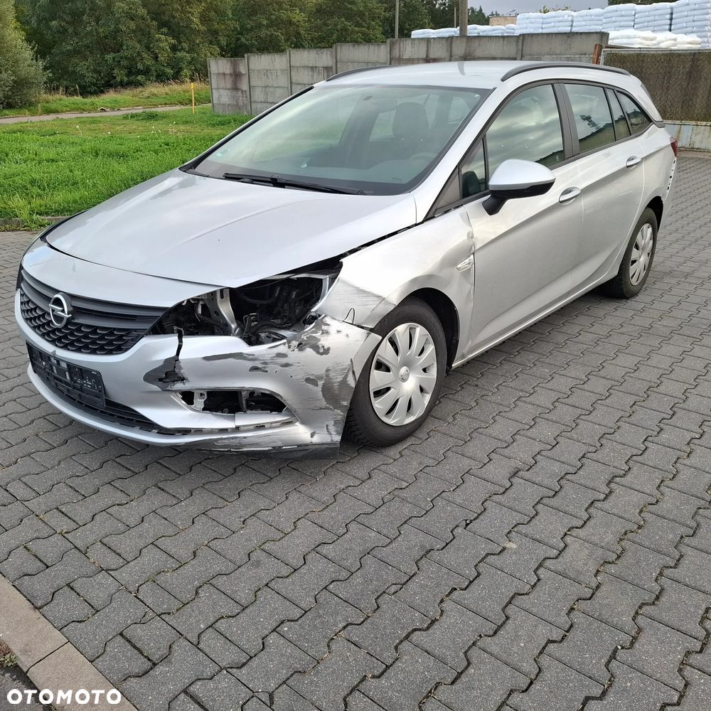 Opel Astra 1.0 Turbo Start/Stop Sports Tourer Active - 2