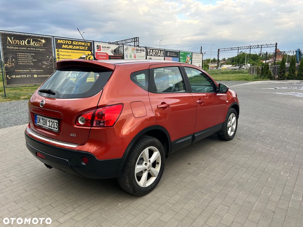 Nissan Qashqai - 2