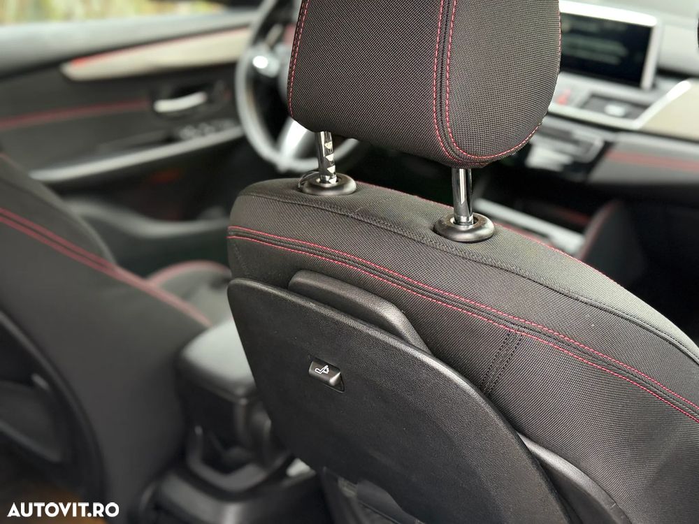 BMW Seria 2 218d - 9