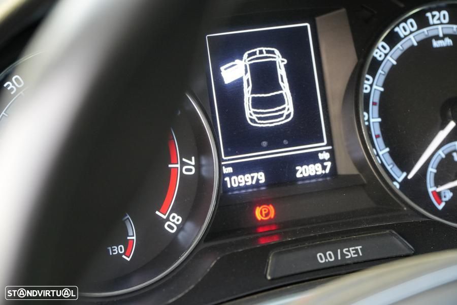 Skoda Fabia 1.0 TSI Ambition - 12