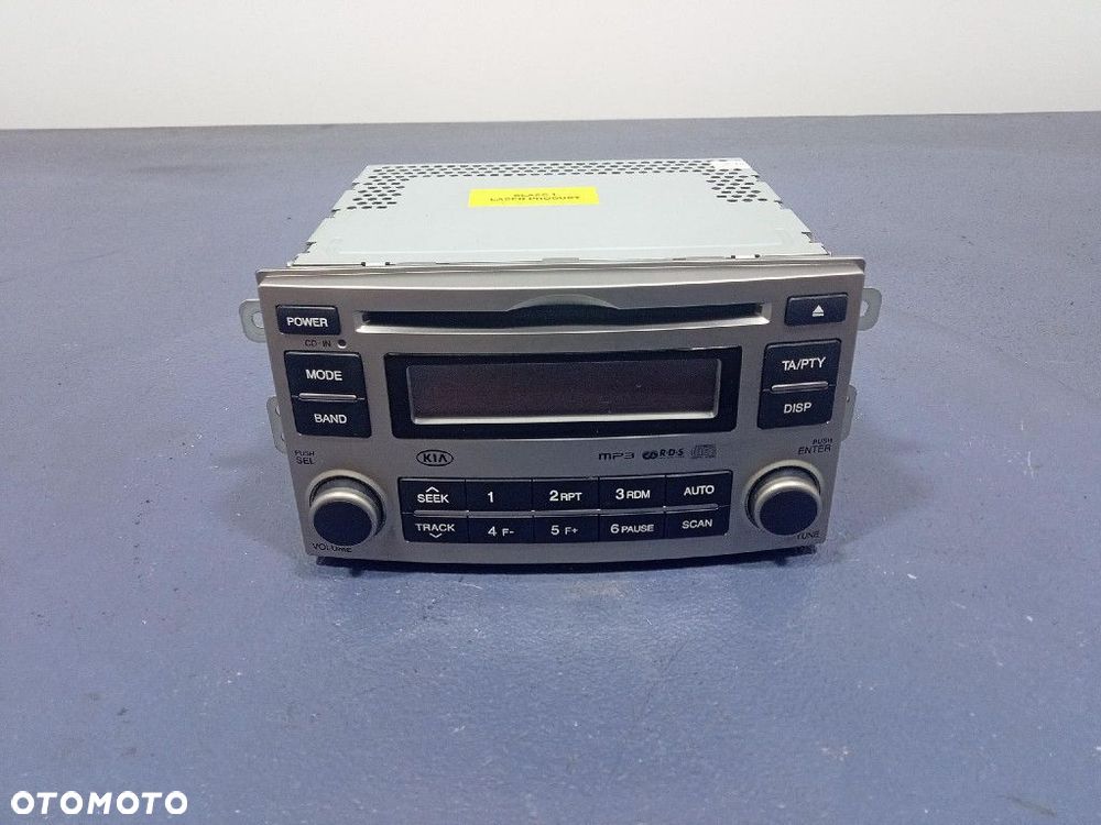KIA CARENS III 06- RADIO CD FABRYCZNE  HN445UN - 1