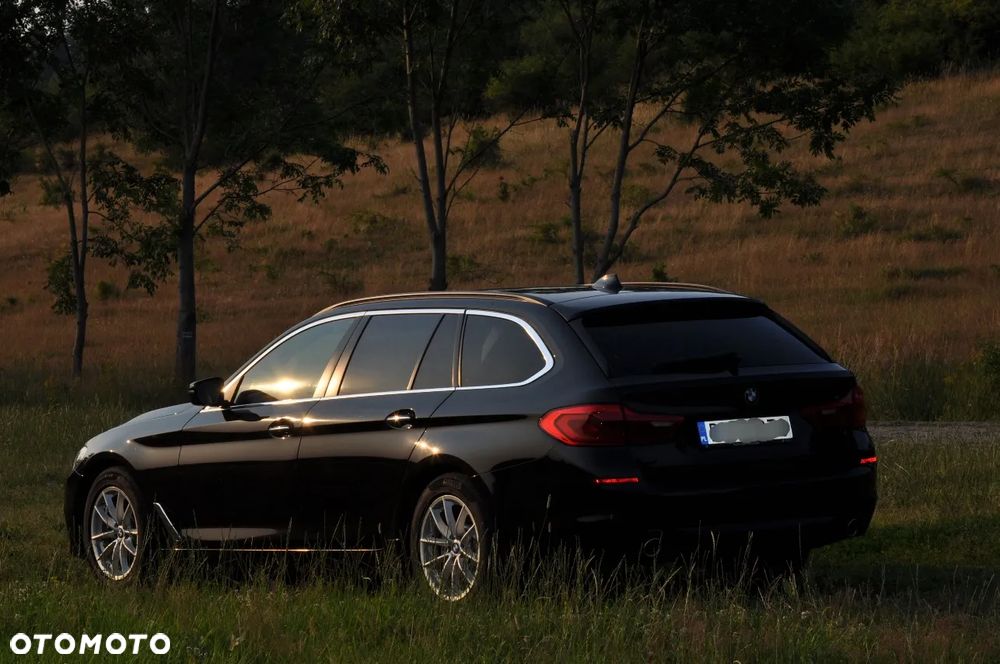 BMW Seria 5 520d - 4