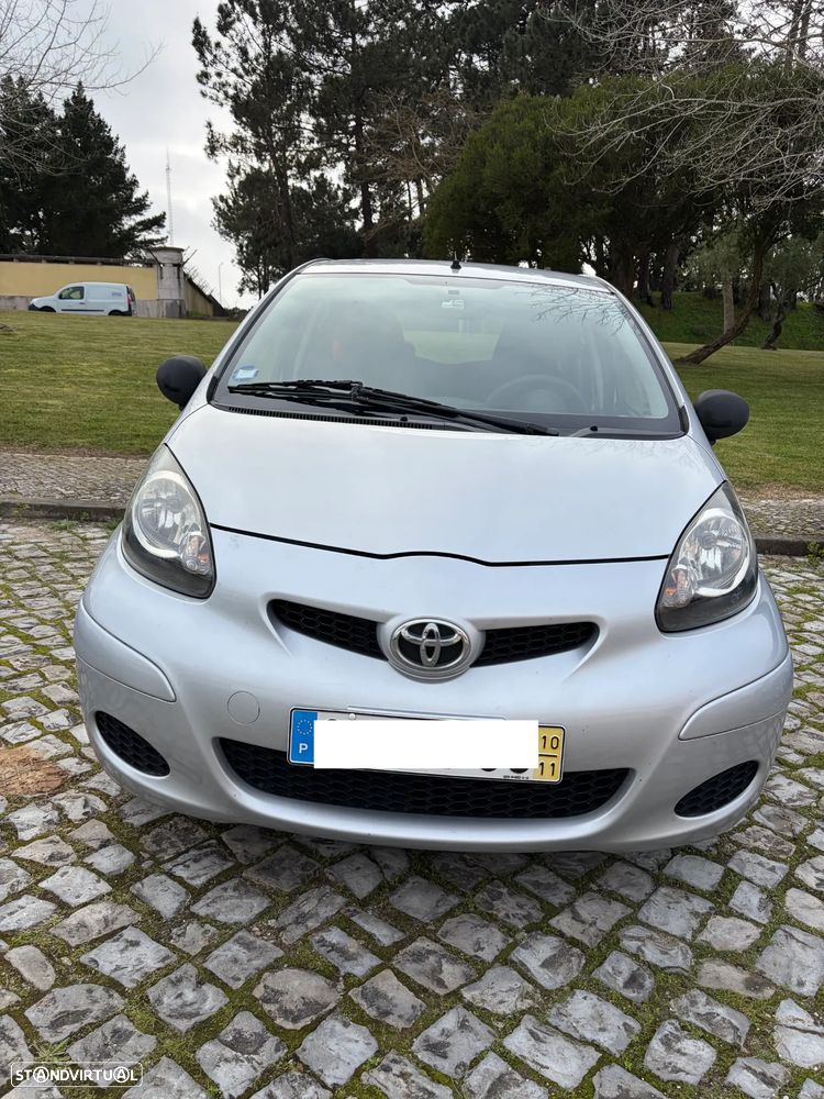 Toyota Aygo 1.0 + AC - 3