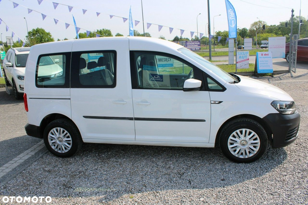 Volkswagen Caddy - 9