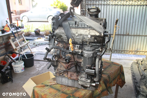 VW Silnik Na Części  1,9 TDI BKC
