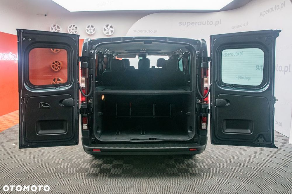 Renault Trafic - 12