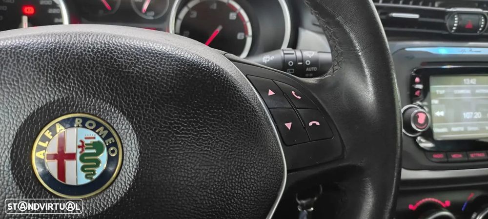 Alfa Romeo Giulietta - 40