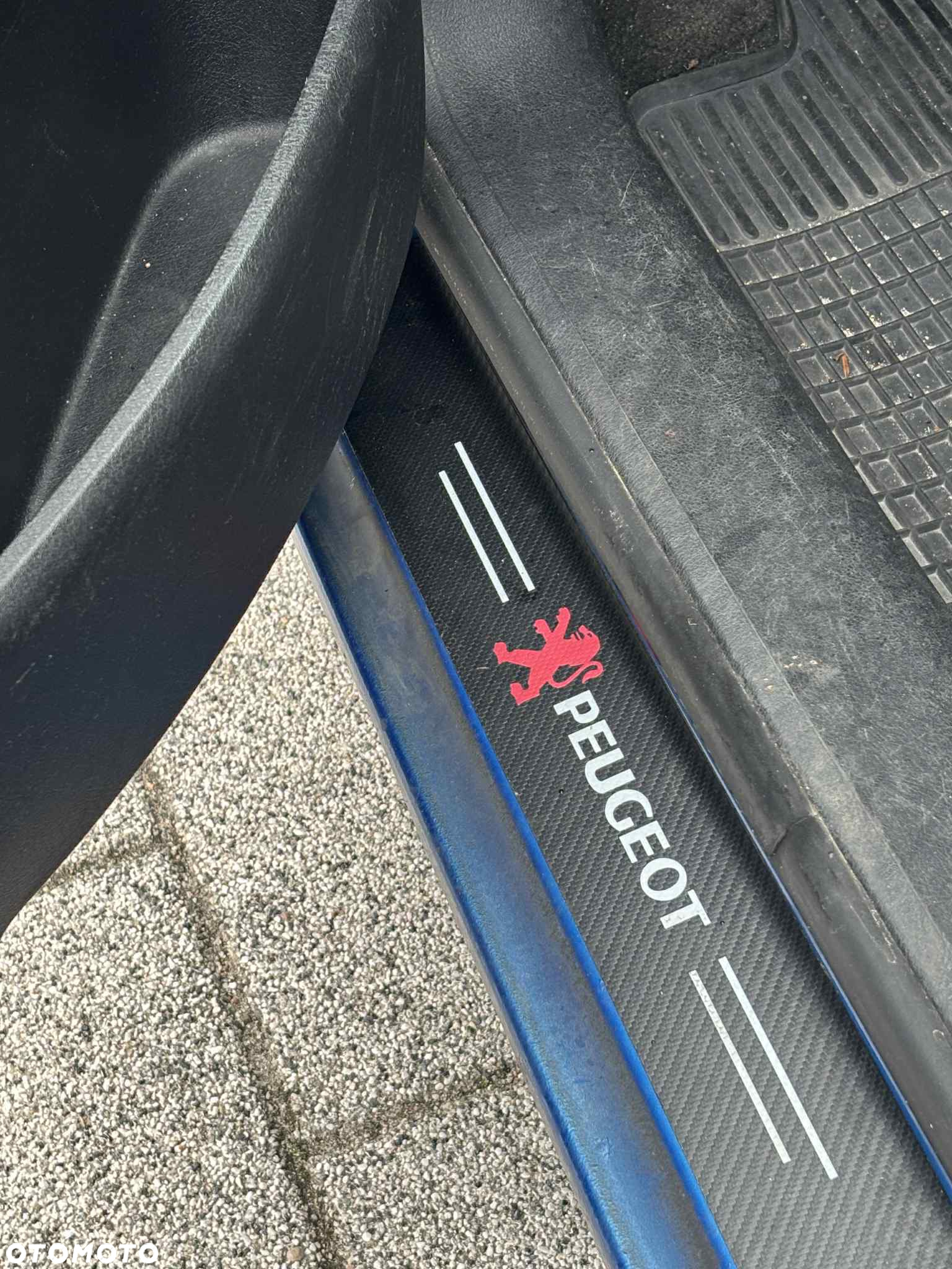 Peugeot 207 - 11