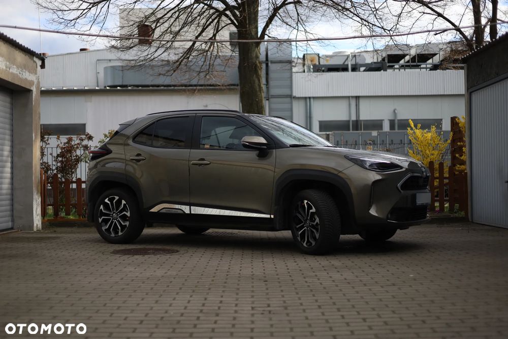 Toyota Yaris Hybrid 1.5 Comfort - 1