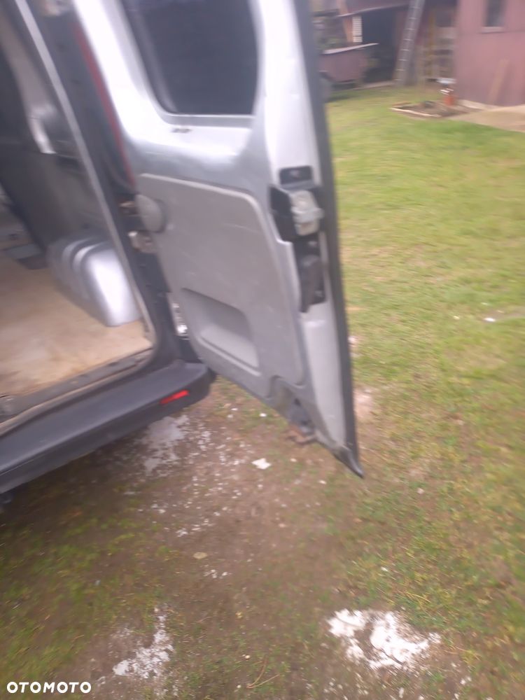 Renault Traffic - 15