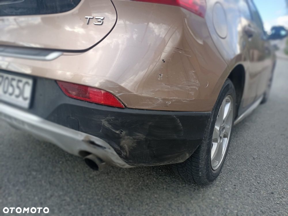 Volvo V40 T3 Drive-E Momentum - 39