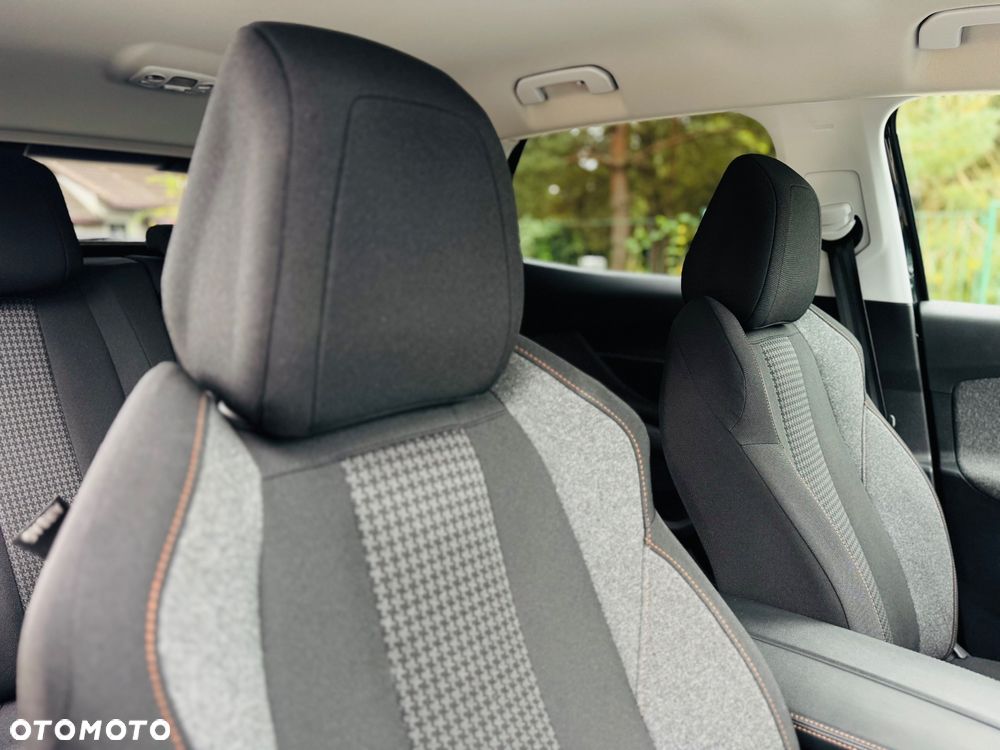 Peugeot 3008 BlueHDi 130 Stop & Start EAT8 Allure - 36