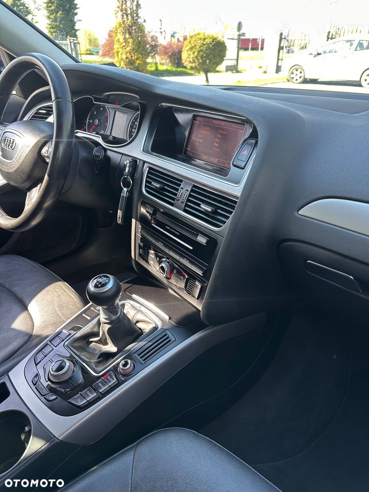 Audi A4 Avant 2.0 TDI DPF Ambition - 28