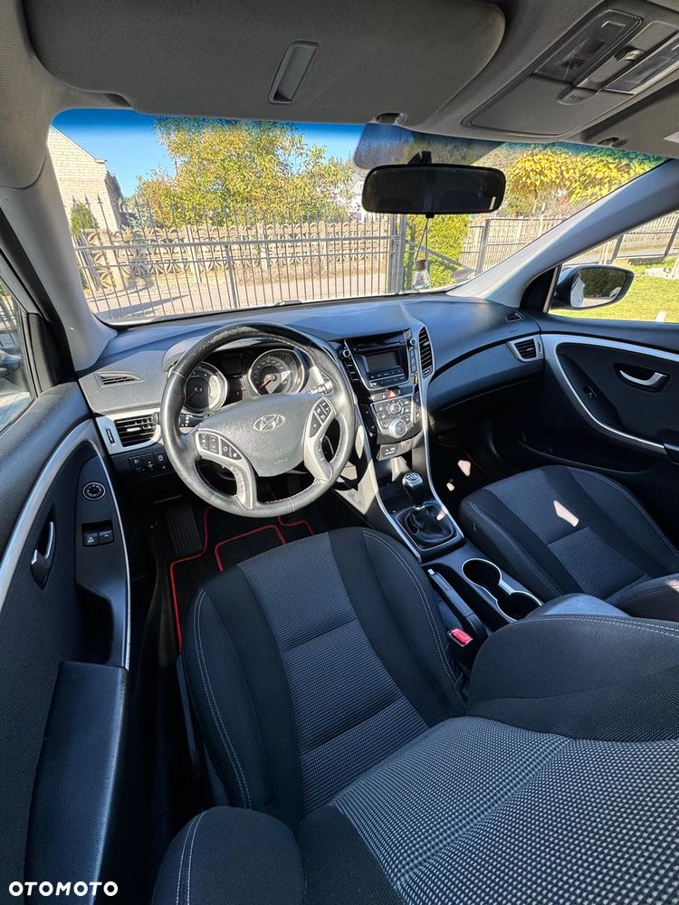 Hyundai i30 - 17