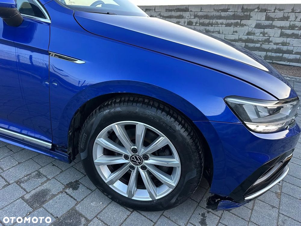 Volkswagen Passat Variant 2.0 TDI SCR DSG R-Line - 8