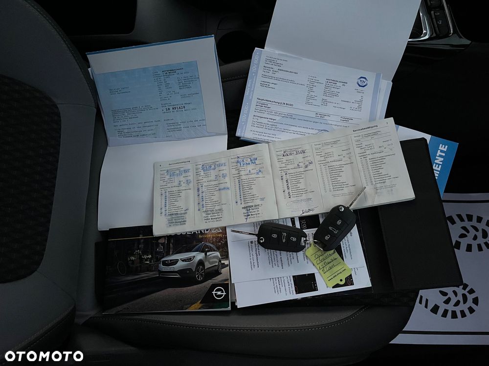 Opel Crossland X - 30
