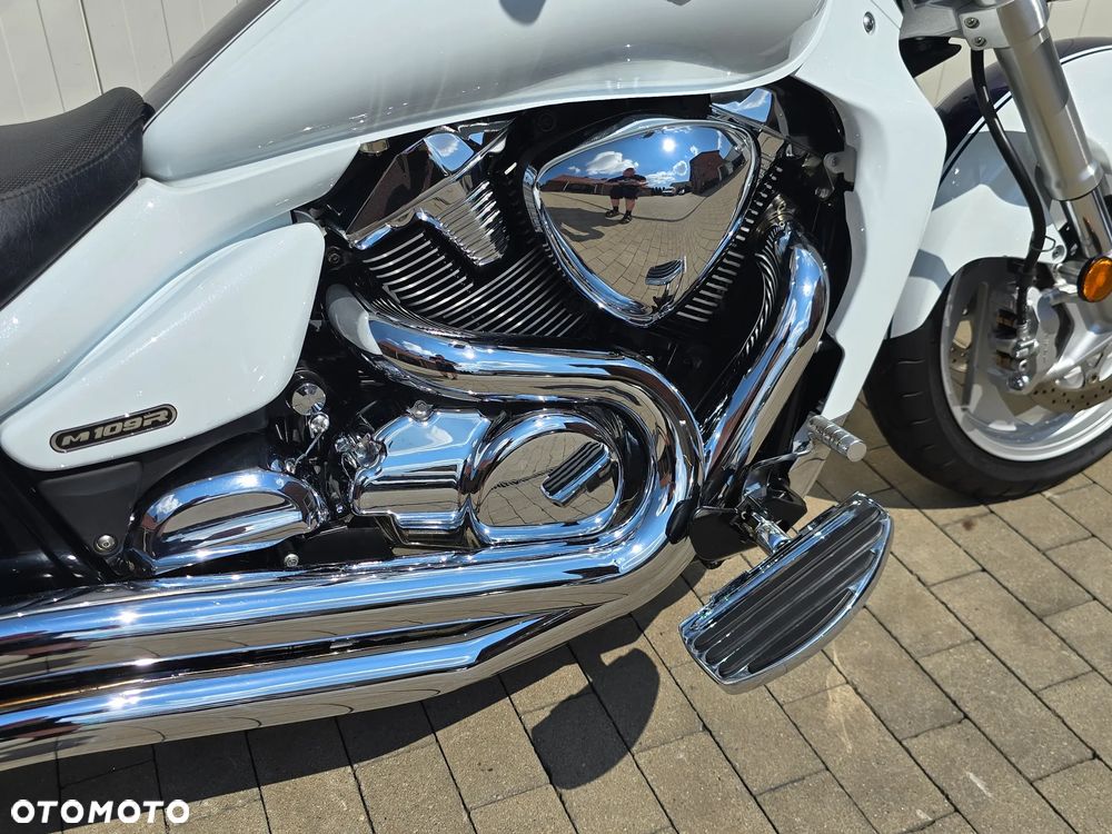 Suzuki Boulevard - 11