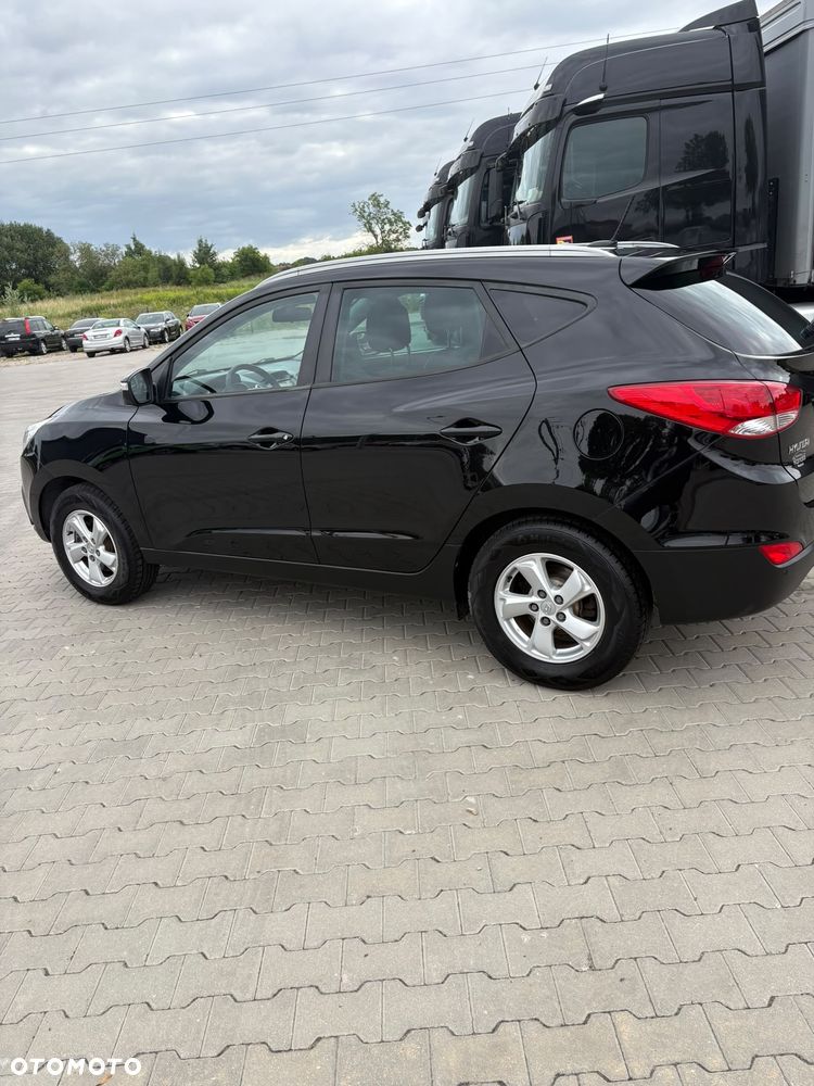 Hyundai ix35 2.0 4WD Premium - 24