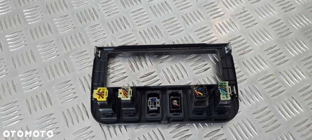 Hyundai Galloper Panel Przełączniki Ramka - 2