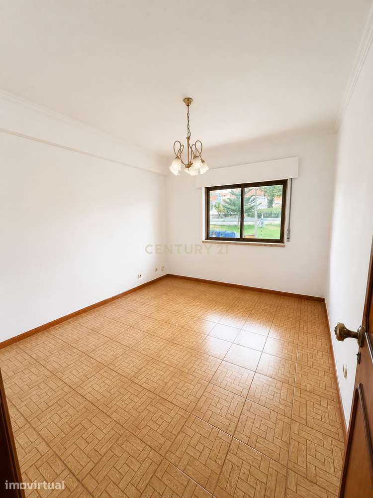 Apartamento com 3 quartos na Quinta do Brasileiro, Corroios - Grande imagem: 3/23